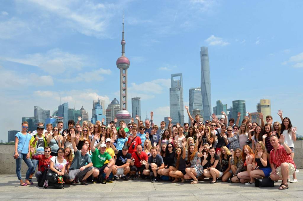 DOM ZUŠ Jeseník a Crazy Girls - Šanghaj - Čína