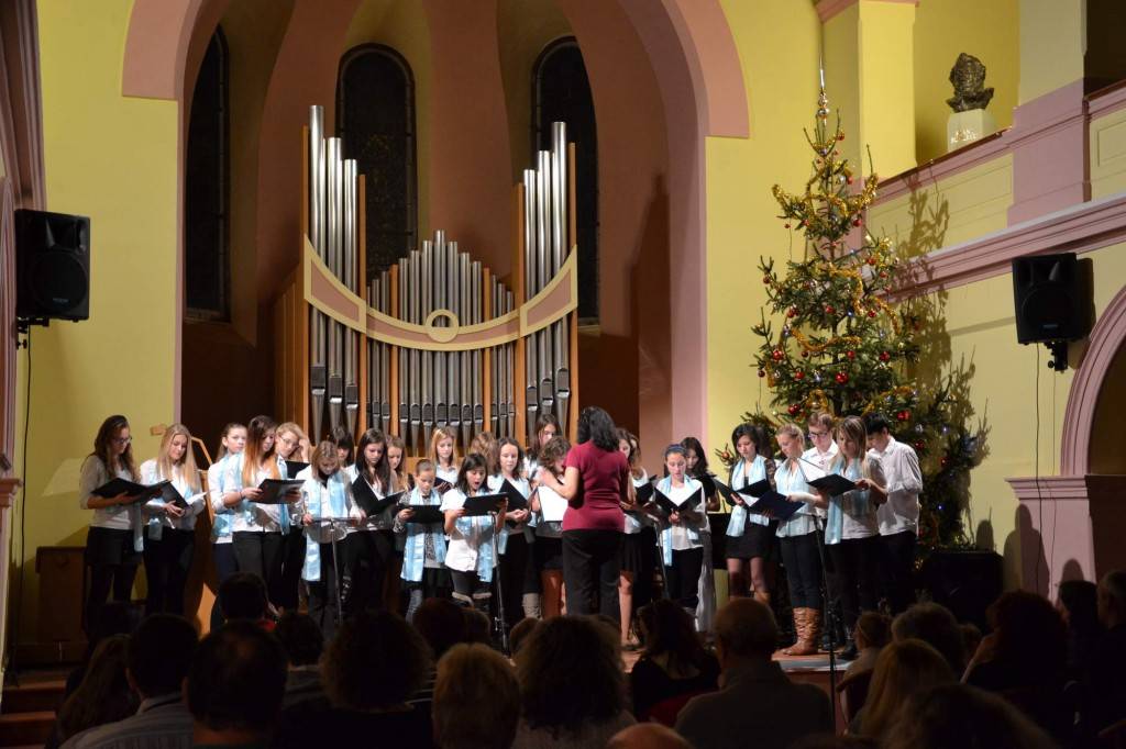  Vánoční koncert sborů Zvonky a Zvonečky 13. 12. 2013 
