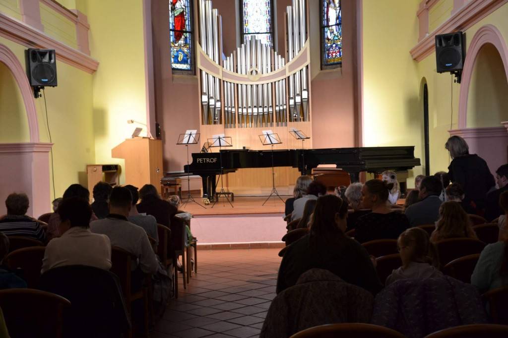 Třídní koncert žáků pí.uč.Dany Macečkové 27.3.2014