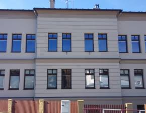 Budova Březinova v novém kabátě!